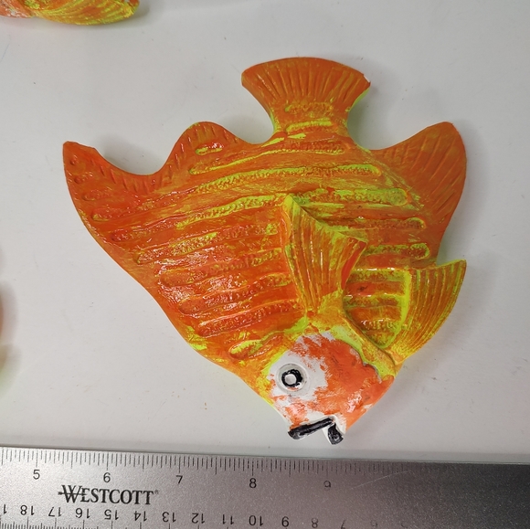 Vintage Orange Fish Chalkware Repainted Set Of 3 Wall Decor - Picture 7 of 14